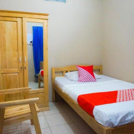 Oyo 2954 Aulia Homestay Banjarbaru Exteriér fotografie