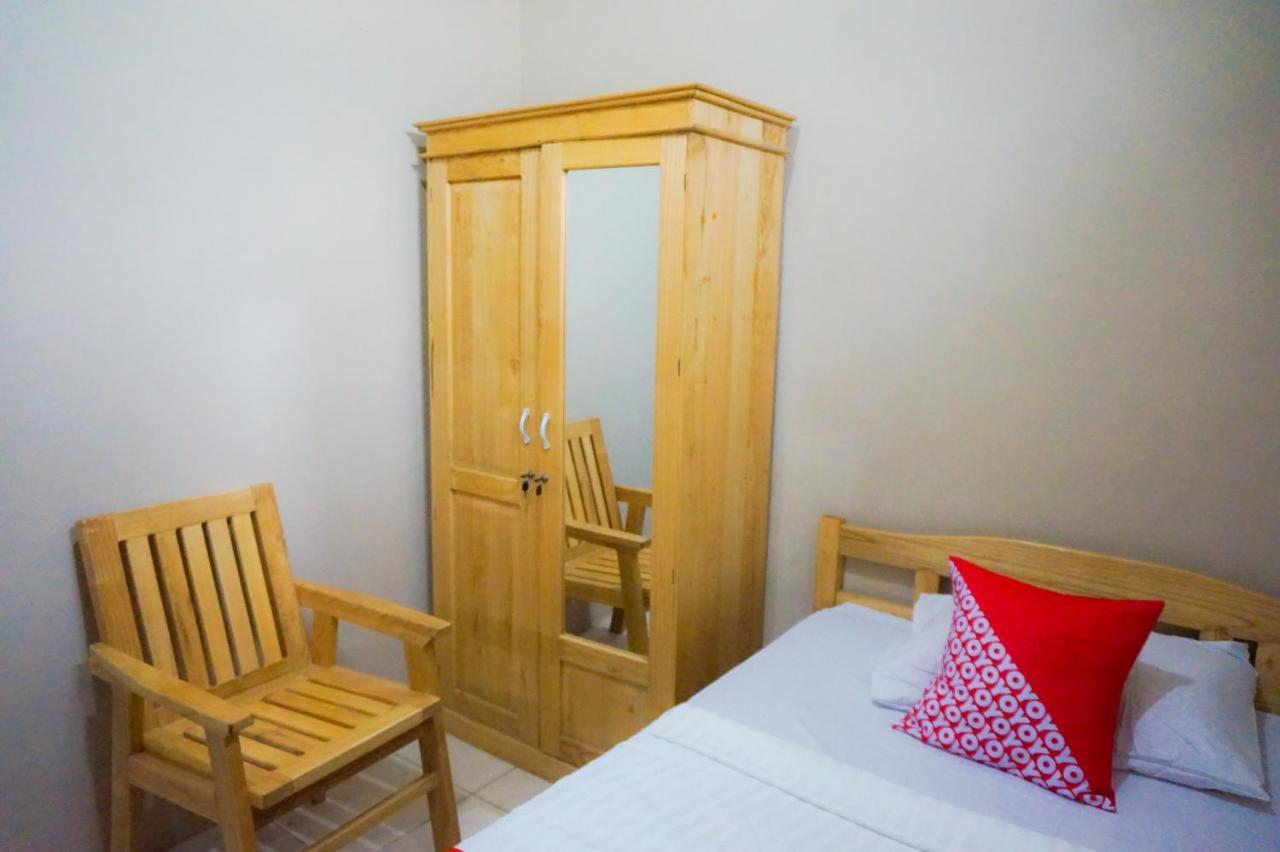 Oyo 2954 Aulia Homestay Banjarbaru Exteriér fotografie